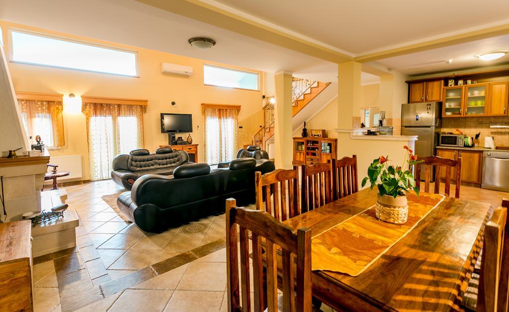 Villa Besha Herceg Novi Esterno foto